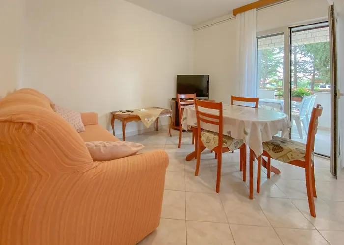 Elena Four Novigrad Istria