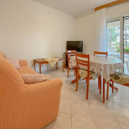 Elena Four Novigrad Istria